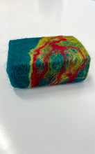 Load image into Gallery viewer, Bio soap + merino wool
